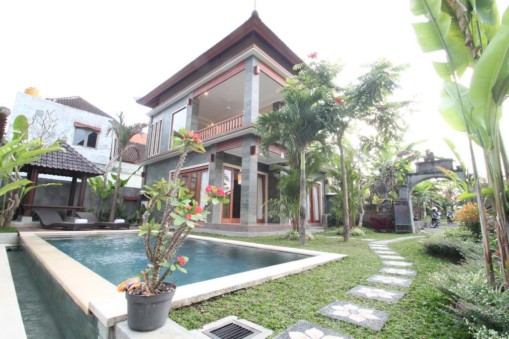 Wates Sari Villa Ubud Habitación foto